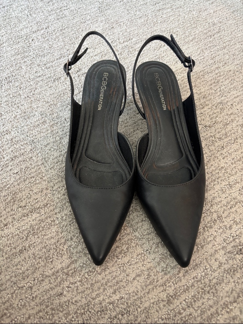 BCBGeneration Black Pointed Slingback Kitten Heels with back strap 8.5 - Picture 2 of 5